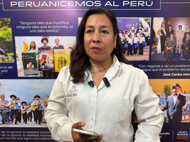 Lanzan concurso de ensayos sobre la realidad de Moquegua en Instituciones Educativas