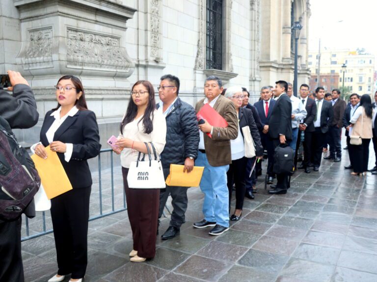 Trinquetes Políticos: Fue un viaje en ‘caldo’