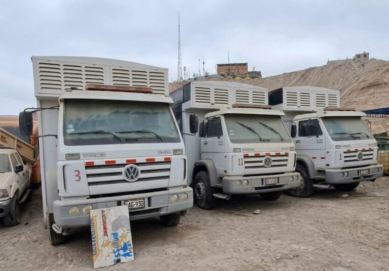Evalúan clínicas móviles abandonadas para posible recuperación