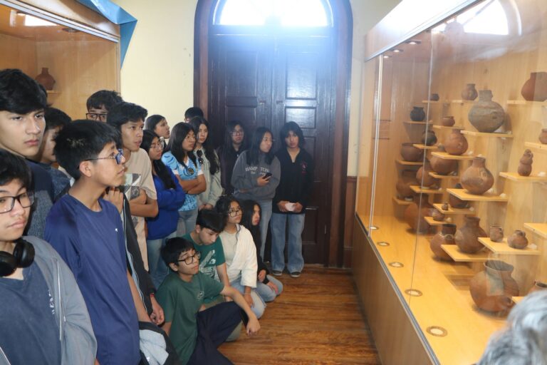 Estudiantes de Arequipa conocieron el Museo Chiribaya de Mollendo