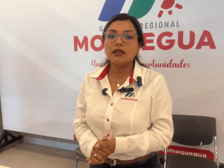 Gobernadora exhorta al Consejo Regional a aprobar entrega de camionetas para Juntas de Usuarios