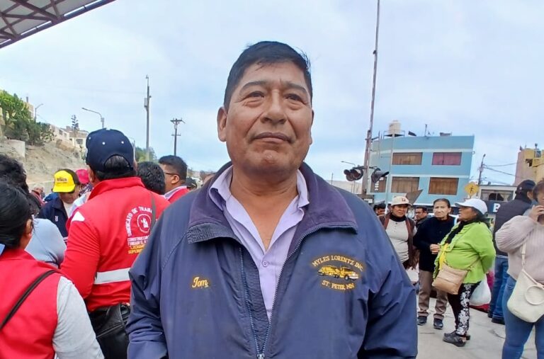 Dirigente de Construcción Civil cuestiona continuidad del alcalde de El Algarrobal tras sentencia