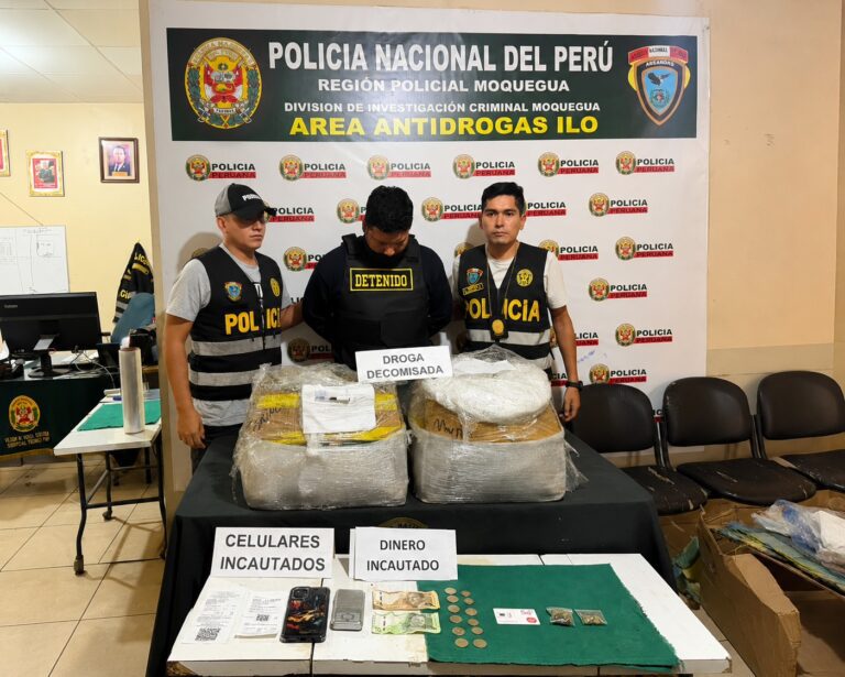 Detienen a sujeto cuando recogía más de 15 kilos de marihuana en empresa de encomiendas
