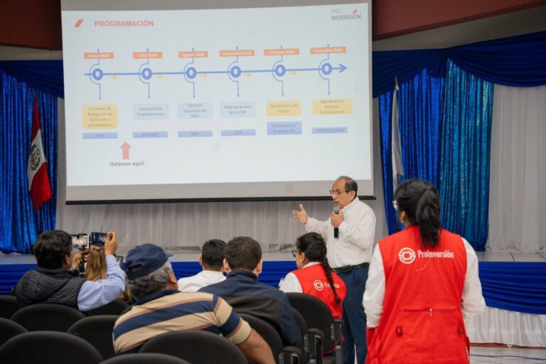 ProInversión informa a diversos sectores sobre alcances de la planta desaladora para Ilo