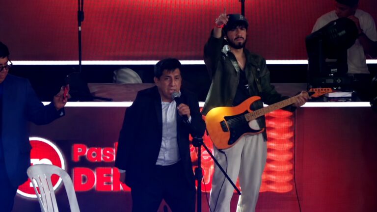Cantar ‘Triciclo Perú’ no es falta ni delito