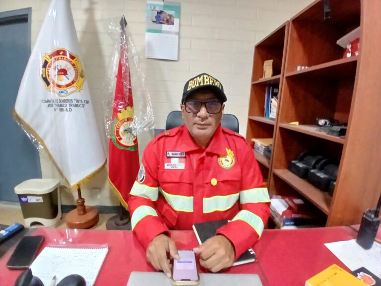 Realizan simulacro de derrame de ácido sulfúrico en la carretera Costanera Sur de Ilo