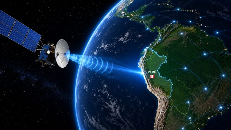 Satélite de telecomunicaciones: alternativa estratégica para cerrar la brecha digital del país