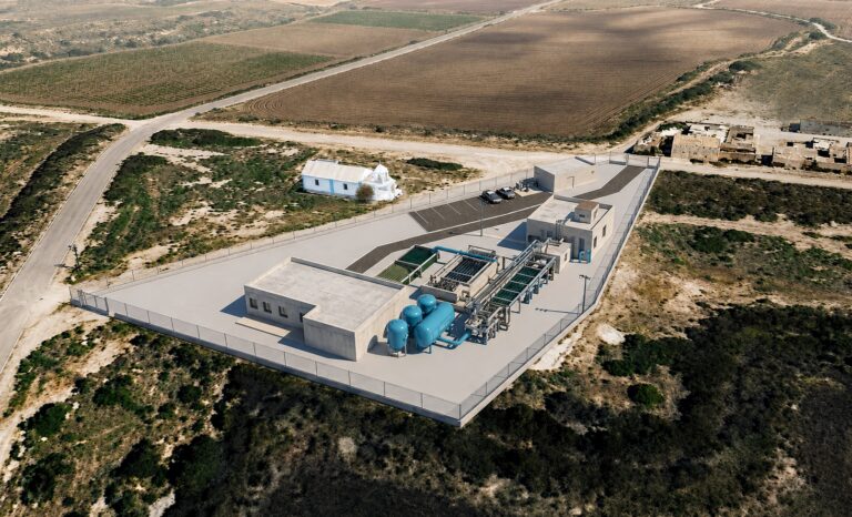 Deán Valdivia inicia proyecto de tratamiento de aguas residuales para 1,000 pobladores