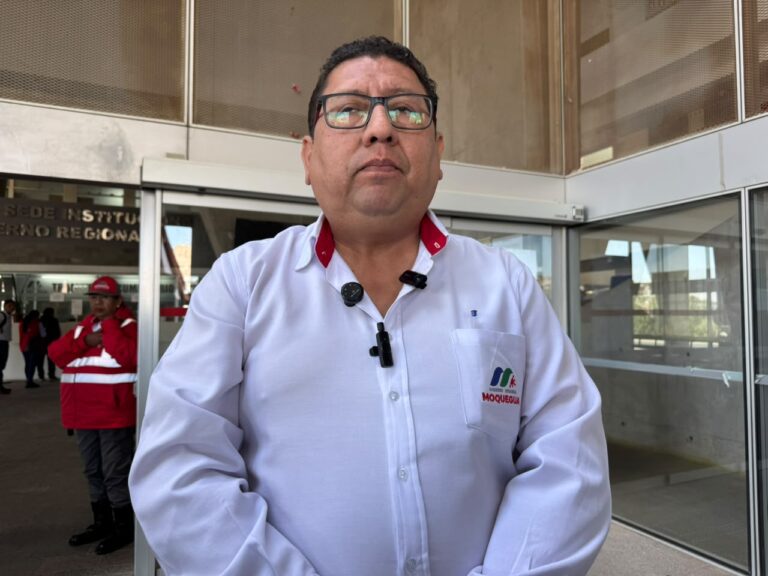 Ponce responde a cuestionamientos por ejecución del presupuesto y defiende gestión del GORE