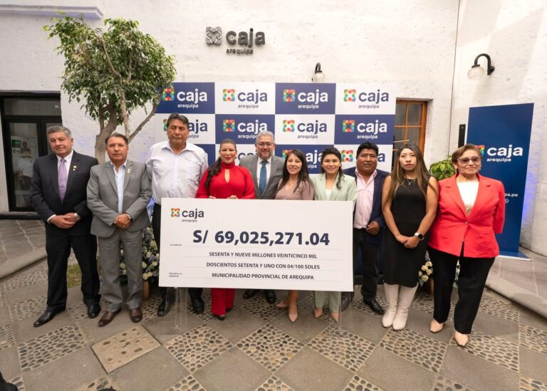 Caja Arequipa entrega histórica utilidad de S/ 69 millones a comuna provincial