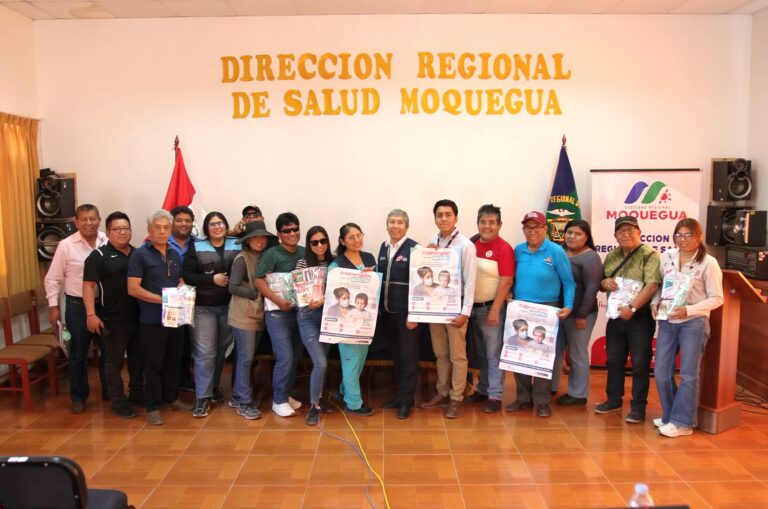 Periodistas y comunicadores sociales reciben capacitación sobre el sarampión y su prevención