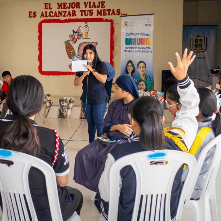 Estudiantes fortalecen su participación ciudadana en Cocachacra