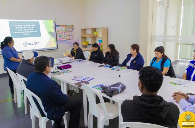Mejía refuerza vacunación contra sarampión y acciones contra anemia