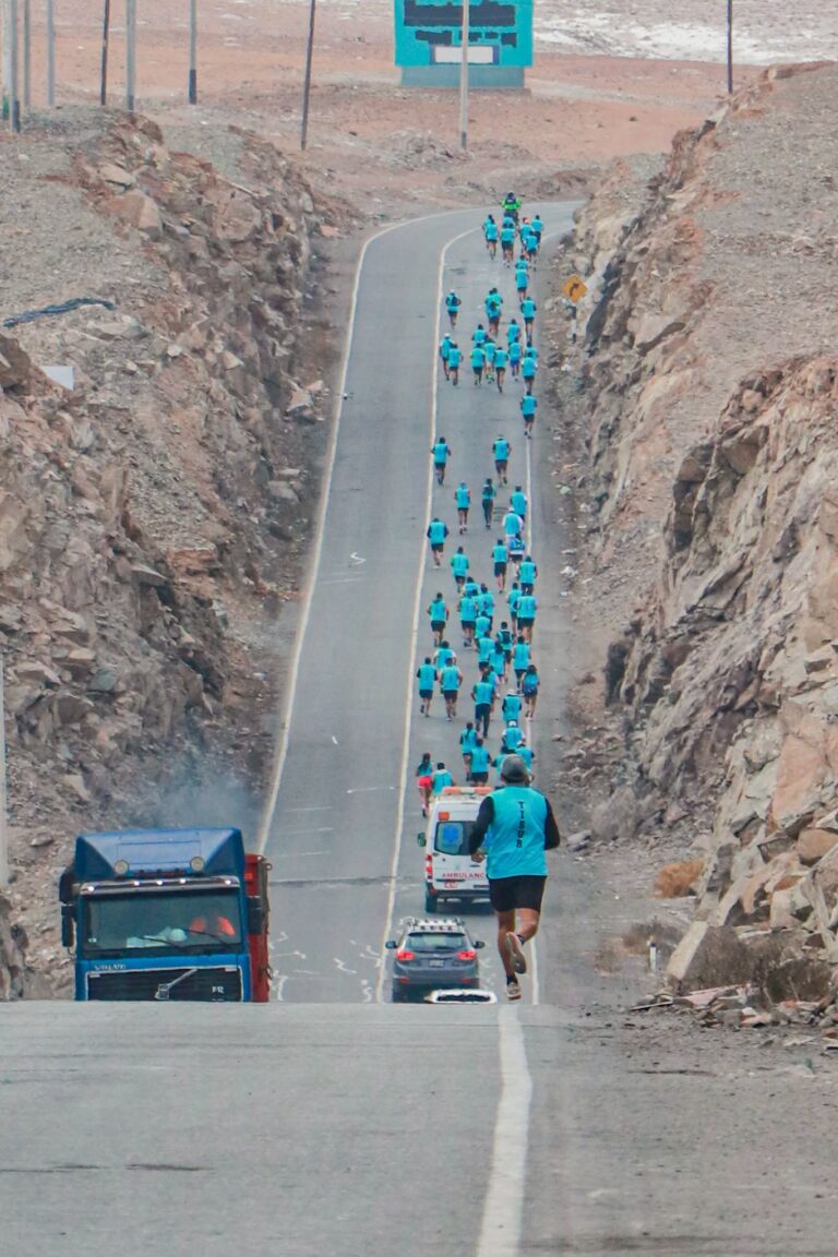 Jóvenes y adultos afrontaron pruebas de 10 y 5 kilómetros