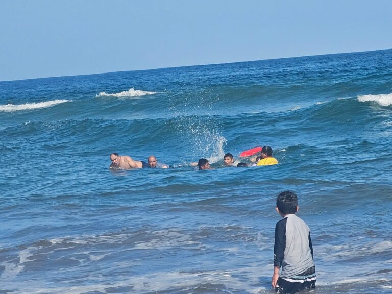 Paseo por Fiestas Patrias termina en tragedia: dos personas mueren ahogadas en playa Pozo de Lisas