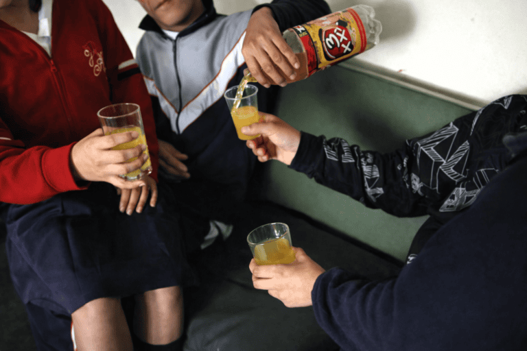 Alertan consumo de alcohol en escolares de la provincia de Islay