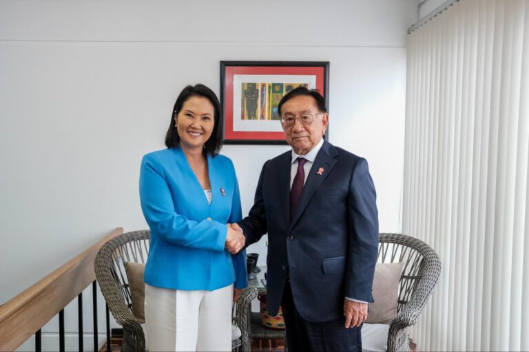 Keiko Fujimori se reunirá con José María Balcázar en Palacio de Gobierno