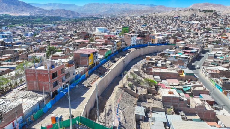 MPMN moderniza la calle 9 de Octubre para más de 6 mil pobladores de San Francisco