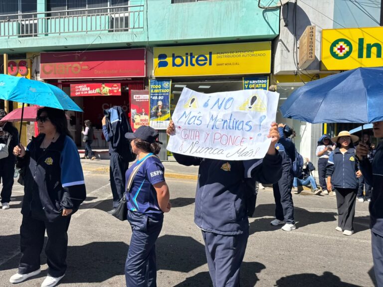Estudiantes del Pedagógico Mercedes Cabello protestan y exigen construcción de nueva infraestructura