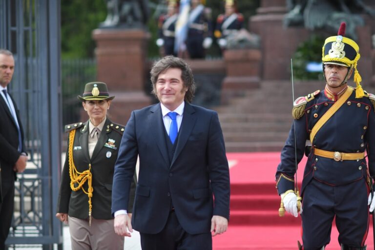 Javier Milei confirma asistencia a toma de mando de Keiko Fujimori