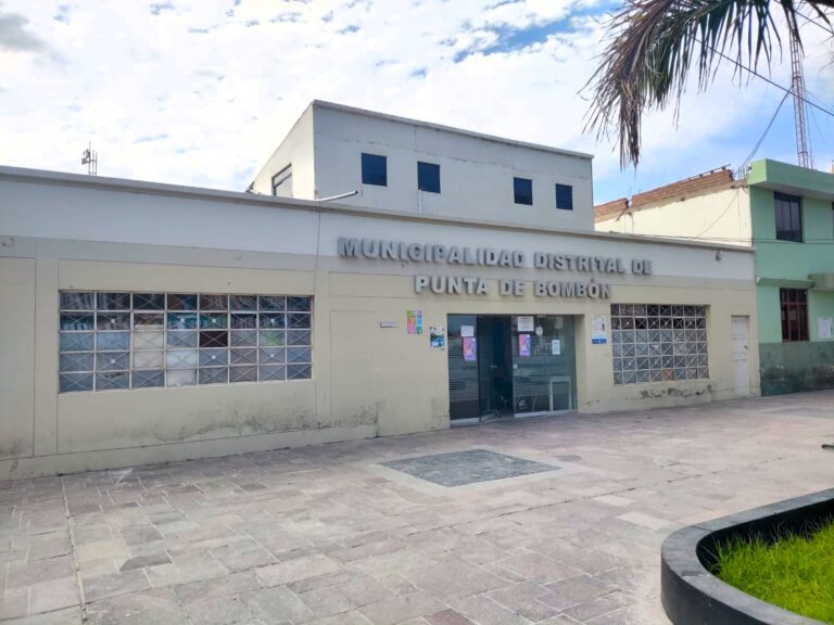 Vacancia en Punta de Bombón: después de dos años, concejo deberá decidir
