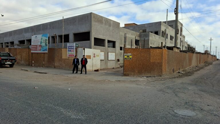 Obra del Centro de Salud Pampa Inalámbrica supera el 80 % de ejecución