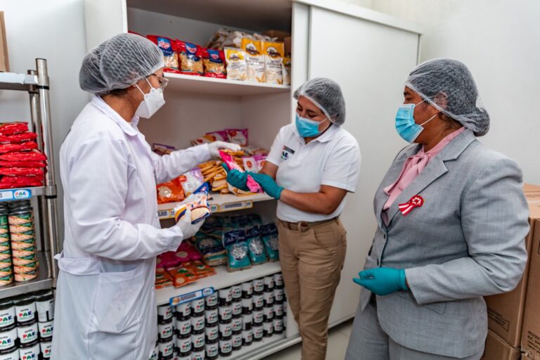 PAE realiza octavo operativo nacional de control simultaneo al servicio alimentario