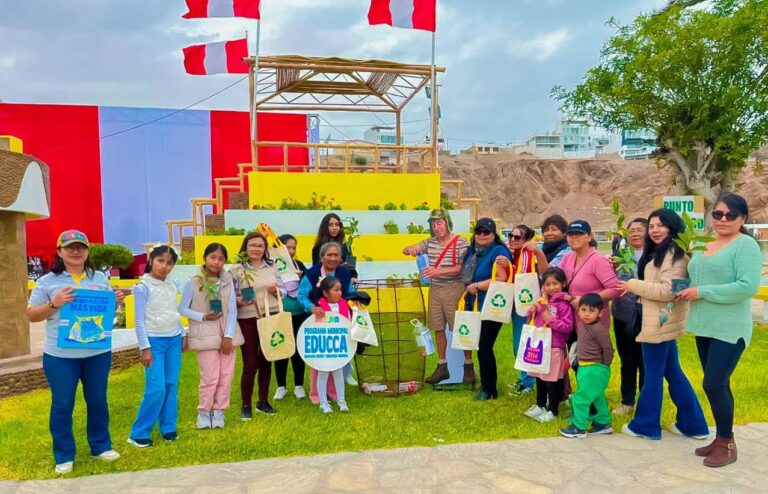 Instalan punto ecológico en la laguna Centenario 
