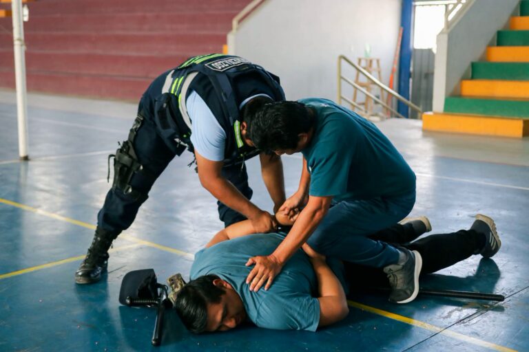 Serenos reciben capacitación para mejorar sus intervenciones