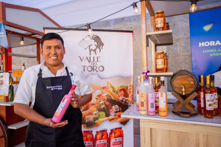 Southern Perú promueve el emprendimiento torateño con feria de productos emblemáticos
