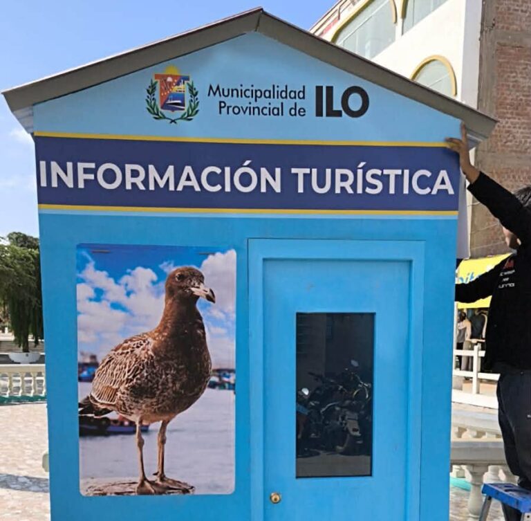 Caseta de Información Turística orienta a visitantes y registra flujo de turistas