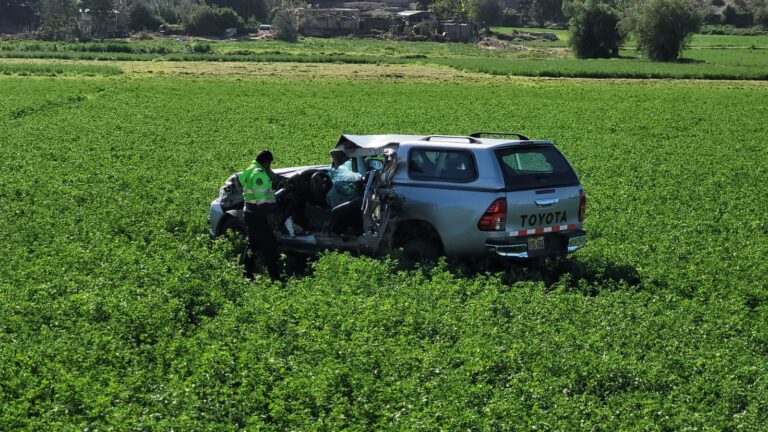 Accidente en la Panamericana Sur deja un herido y daños materiales