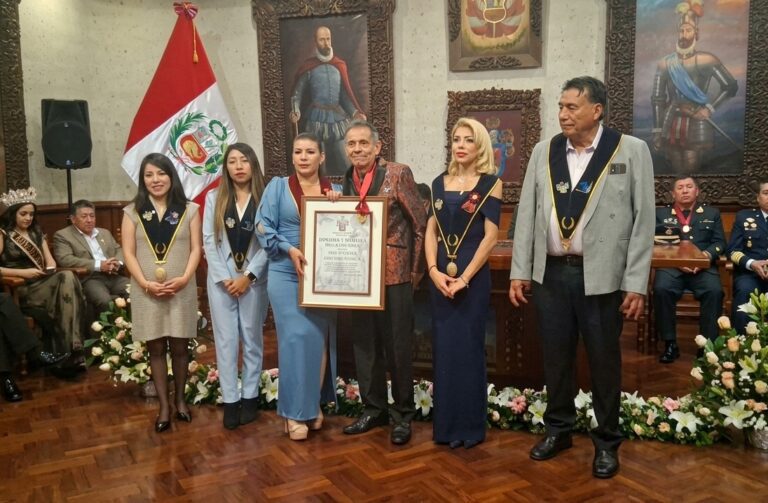 Butaca 13: Arequipa distingue a Elar Cervantes