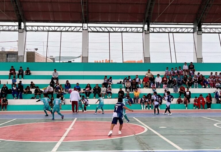 I.E. Virgen de Fátima prepara día familiar en el coliseo La Pampa