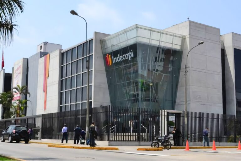 Indecopi confirma multa de S/ 2.4 millones a Medifarma por suero defectuoso