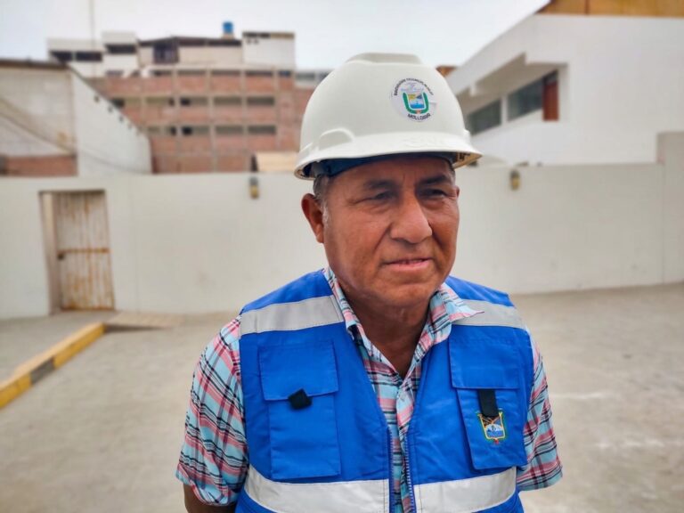 Trabajos en la calle Comercio avanzarán por carriles