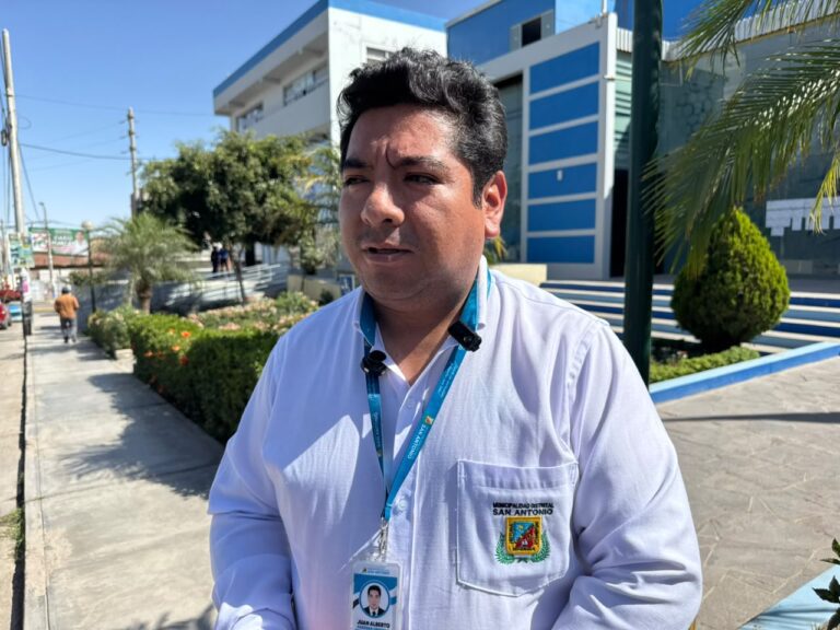 Ejecutan trabajos de emergencia para proteger el valle ante ingreso del río