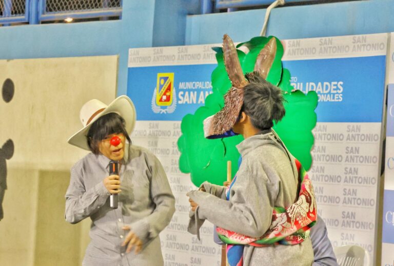 Más de 3 mil estudiantes participaron en taller de Psicoclown en San Antonio