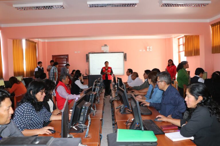 Realizan taller para fortalecer proyectos de innovación educativa