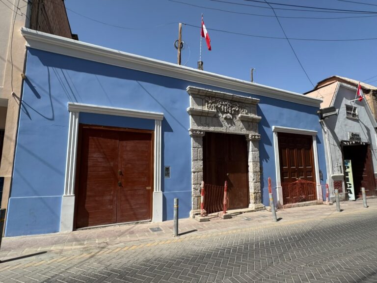 Restauración de fachadas de casonas en el centro histórico de Moquegua registra avance