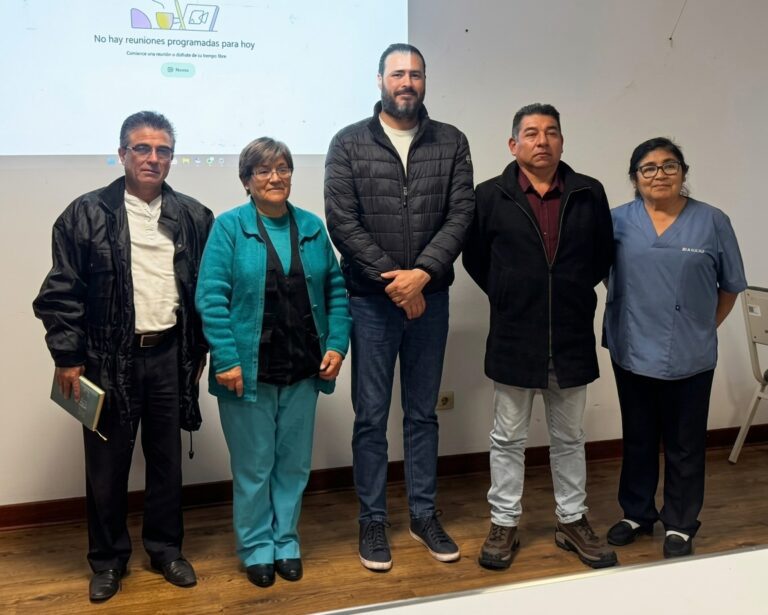 Solo tres candidatos asistieron a reunión técnica sobre salud en Mollendo 