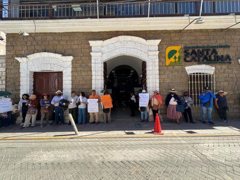 Trinquetes Políticos: Cooperativistas “no la ven o la ven pasar”