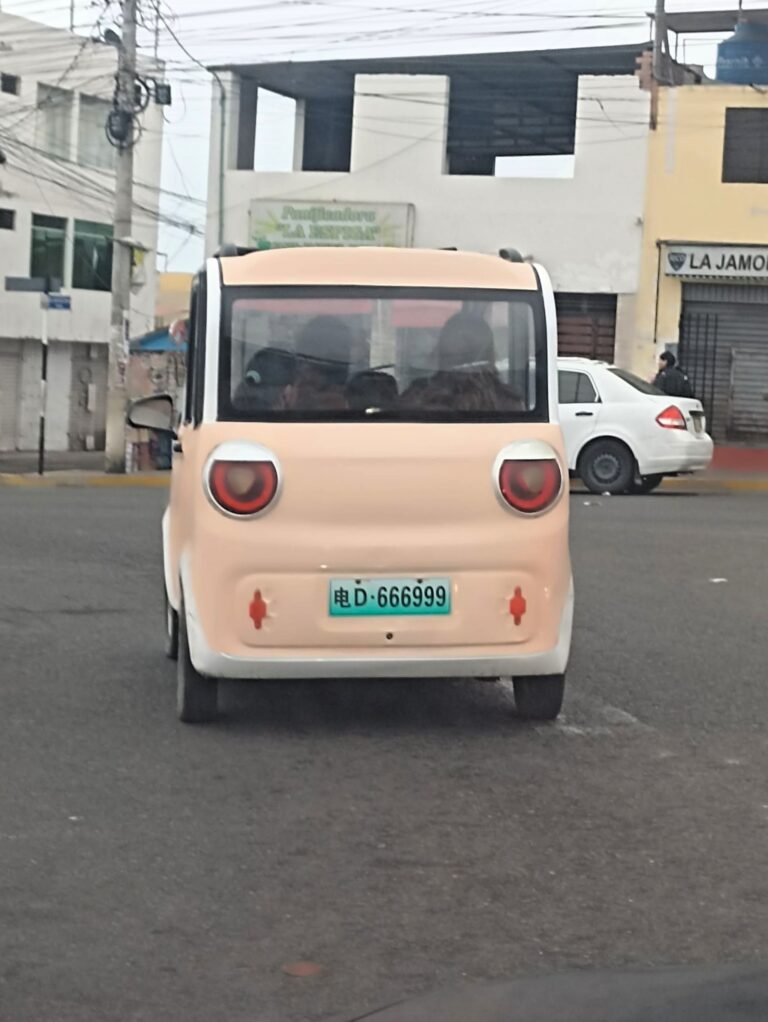 Piden reforzar fiscalización a vehículos eléctricos en Mollendo