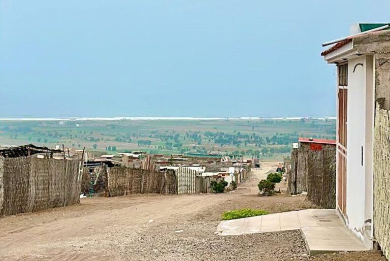 Impulsan continuidad de proyecto de electrificación para Alto Catas