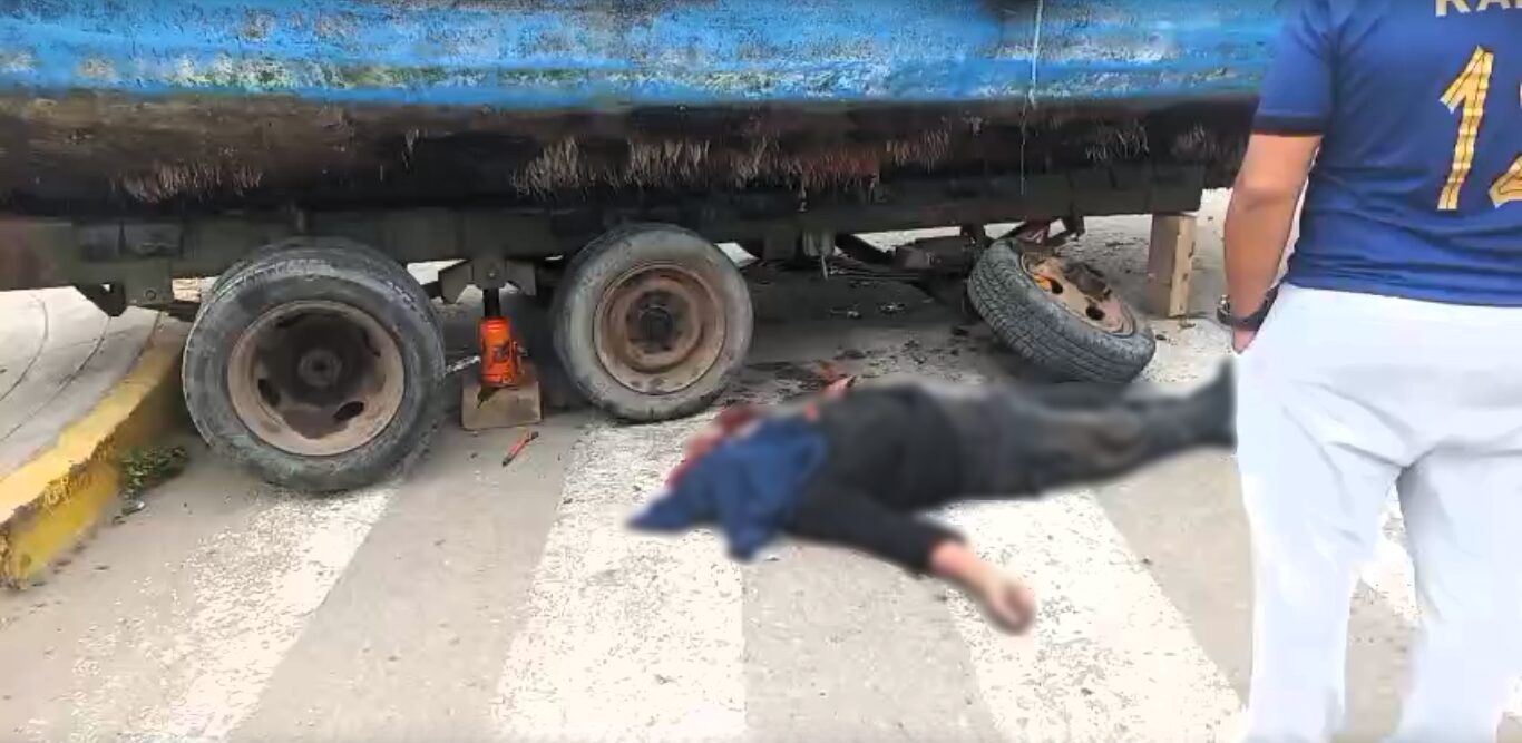 Tragedia en Mollendo: remolque de embarcación pesquera causa muerte de Antonio Lazo “El Nene” 1 Atropello remolque bote Antonio Lazo Cesar Vallejo 25092026 1 DIFUMINADO La Prensa Regional