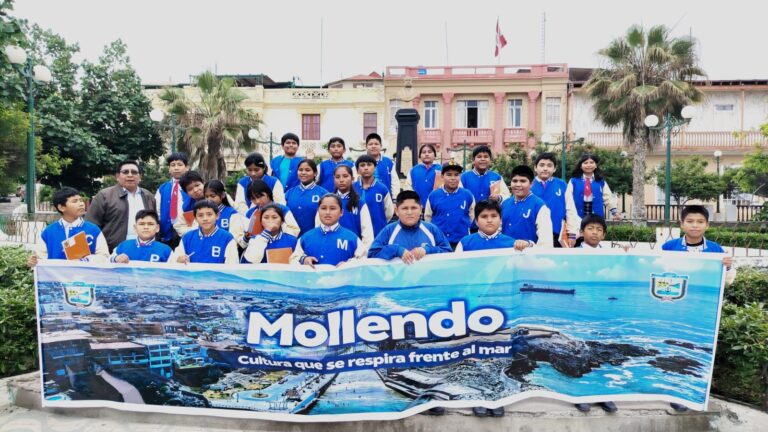 Más de 120 escolares visitan espacios históricos y culturales de Mollendo
