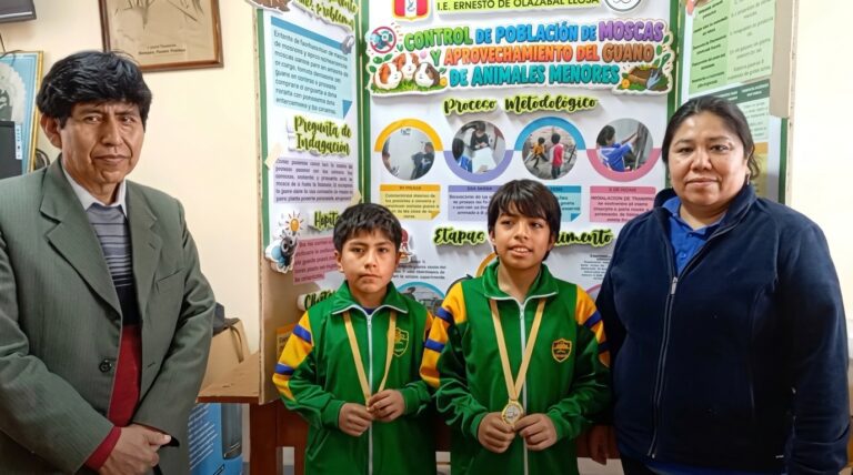 Escolares de Punta de Bombón logran primer puesto en Eureka