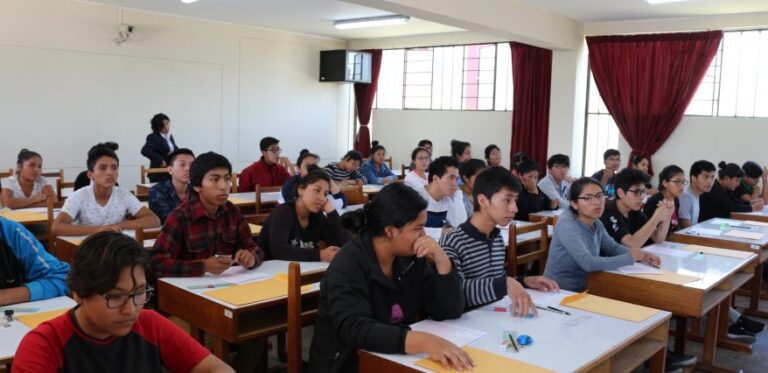 Rotary Club Mollendo ofrece 40 cupos para preparación preuniversitaria 