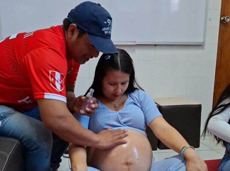 Gestantes reciben sesiones de psicoprofilaxis obstétrica