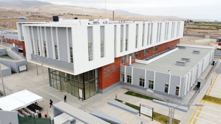 Denuncian a director de Red de Salud Islay por presunto hostigamiento sexual y laboral